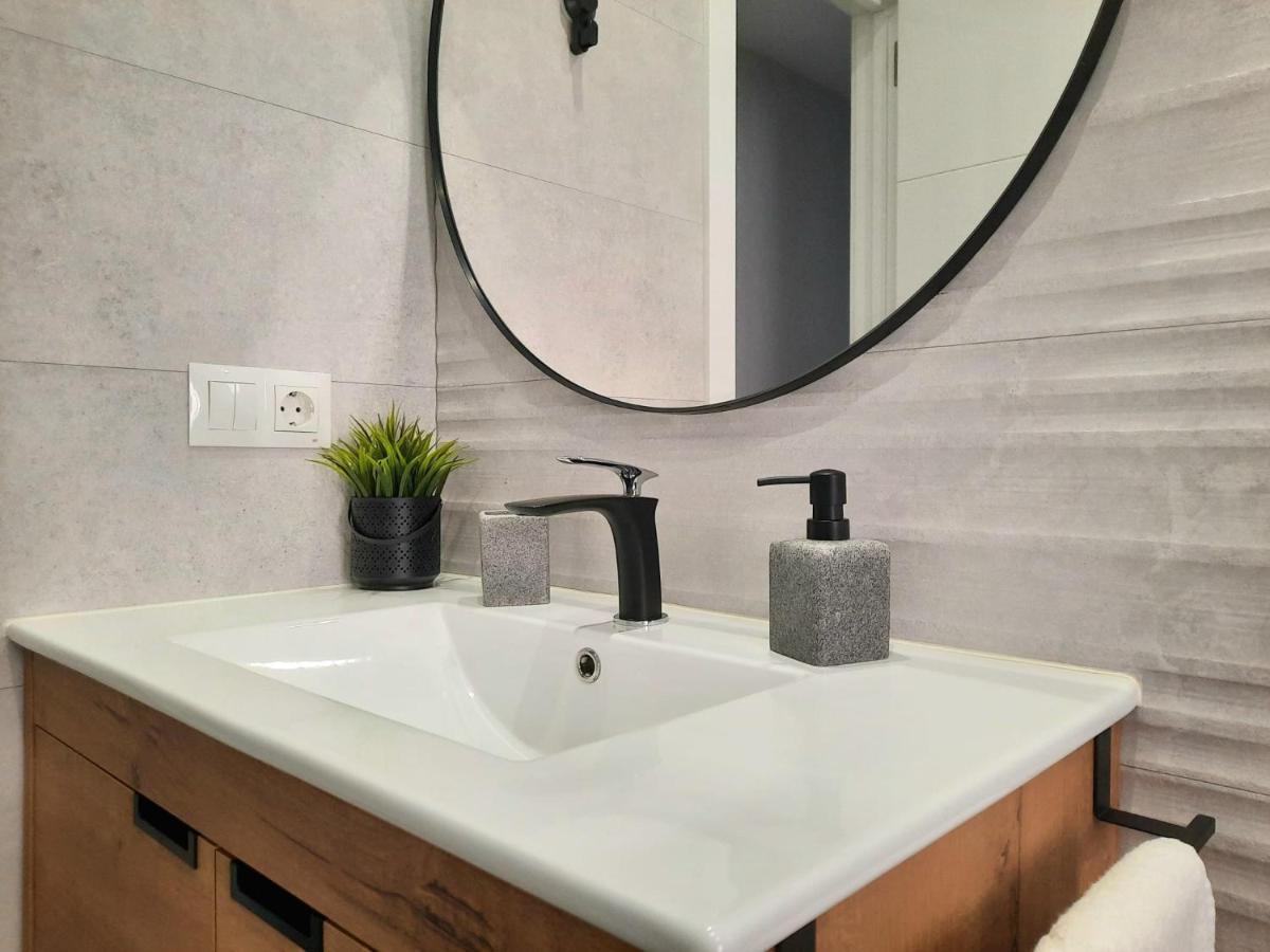 Victoria Flat F&M Moderno, Acogedor Y Centrico Apartment Malaga Ngoại thất bức ảnh